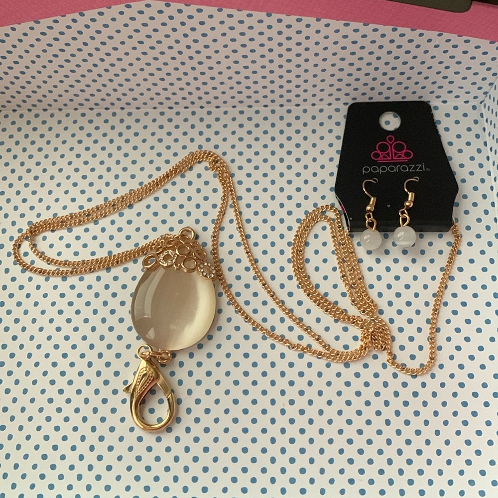 Paparazzi Gold Lanyard and earrings costume jewelry never worn